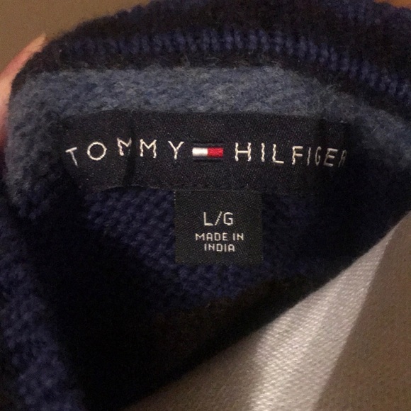 Tommy Hilfiger Sweater - Picture 2 of 3